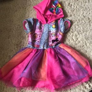 JoJo Siwa dress
